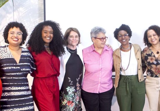Lideranças femininas de organizações sociais debatem gênero e pobreza, em encontro no Rio